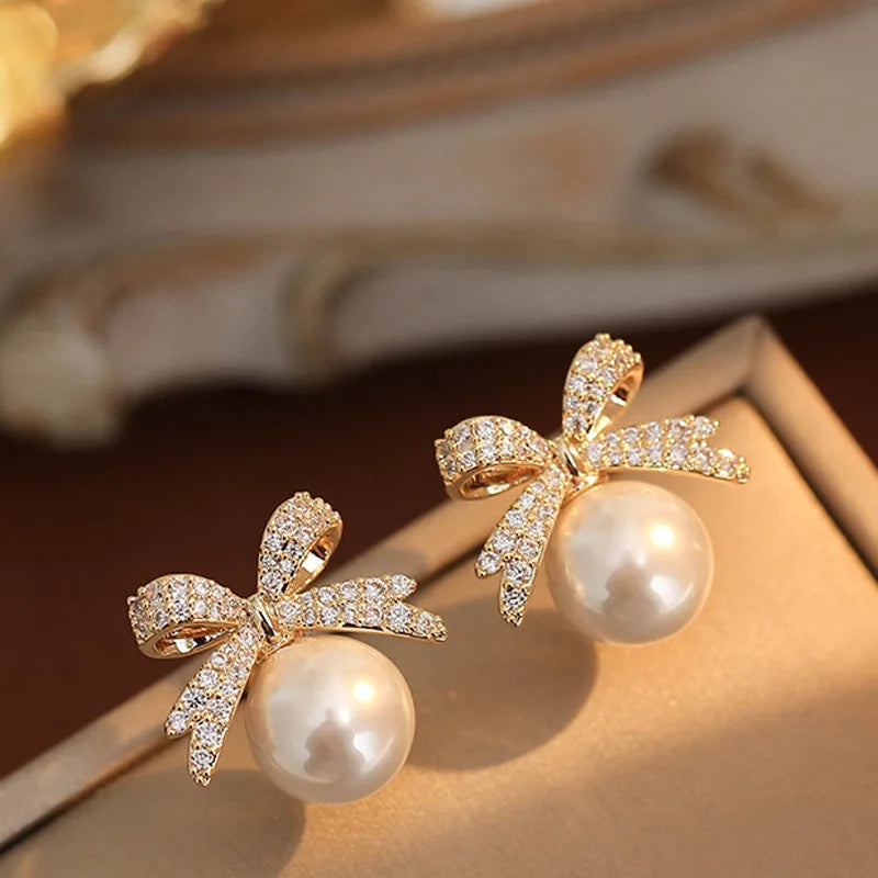 LunaBow Pearl Studs