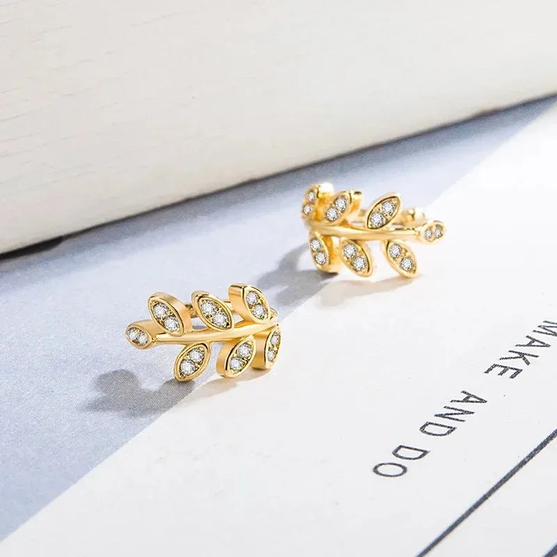 LeafGlow Ear Cuff