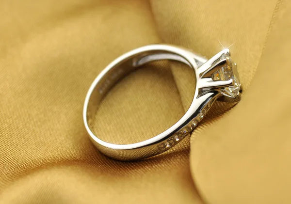 Celestia Claw Ring