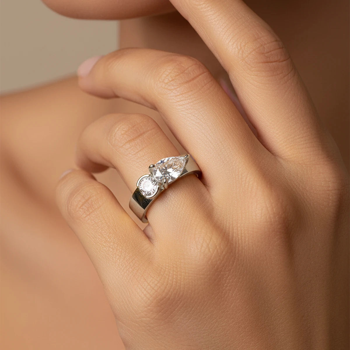 AquaLia Water Drop Ring