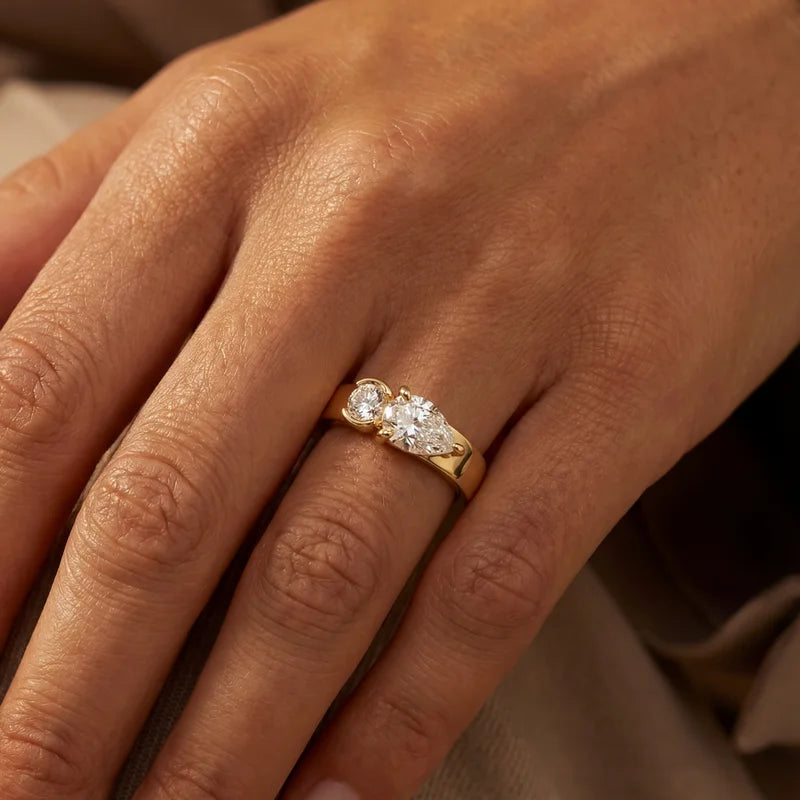 AquaLia Water Drop Ring